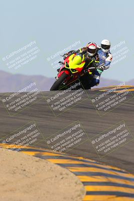 media/Dec-18-2022-SoCal Trackdays (Sun) [[8099a50955]]/Turns 9 and 10 Set 1 (1045am)/